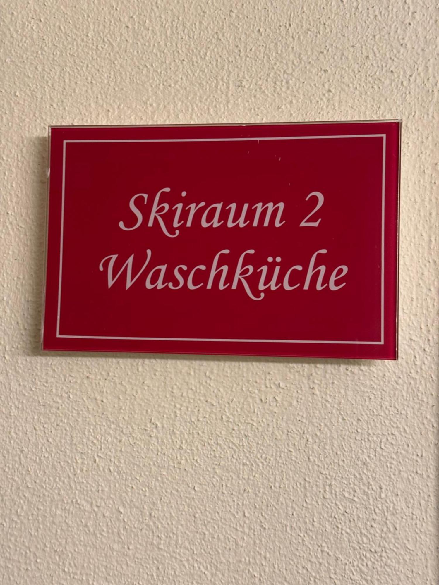 Wohnung Mit See Und Bergsicht Im Vier Sterne Hotel Беатенберґ Екстер'єр фото